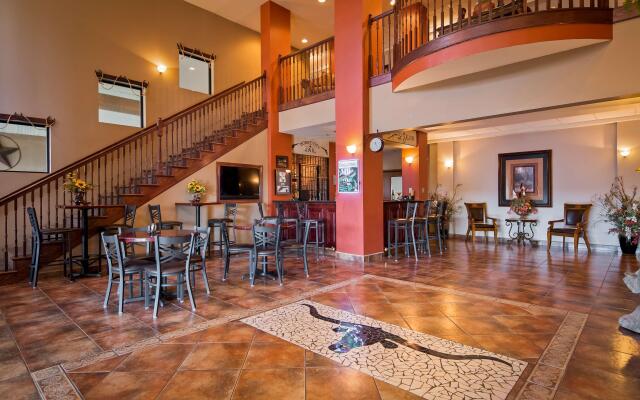 Best Western Plus Country Inn & Suites