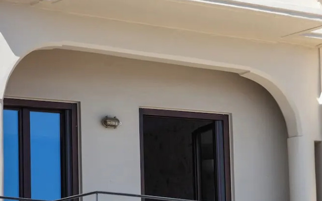 seafront cozy suite for 2 in Rethymno