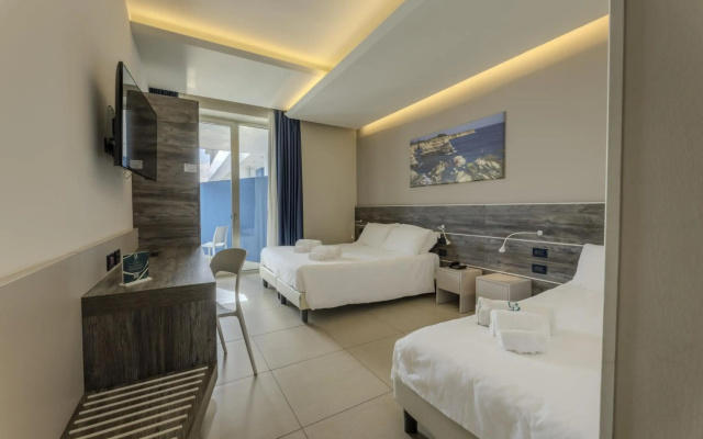 Hotel Belvedere, Torre Dell'Orso