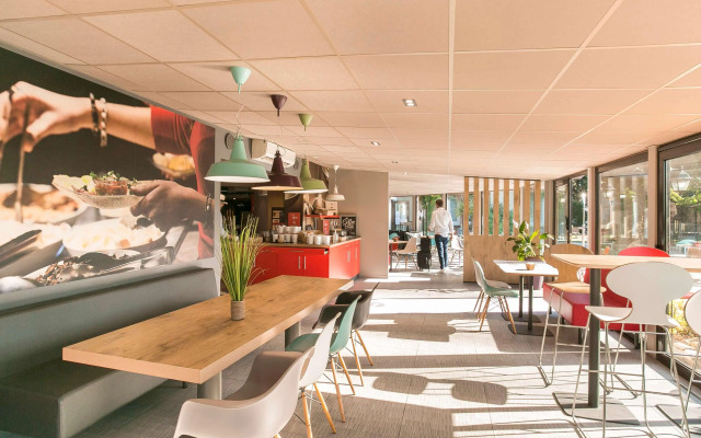 ibis Avignon Sud