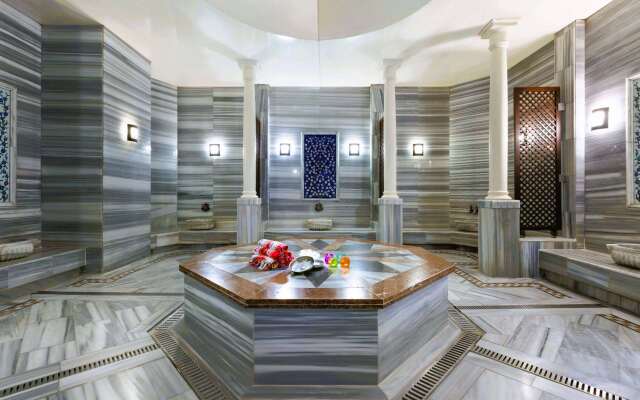 Wyndham Grand Izmir Ozdilek Thermal & Spa