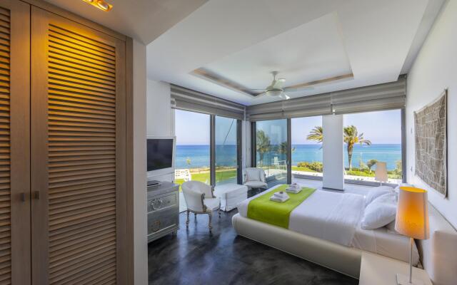 Beachfront Dream Villa