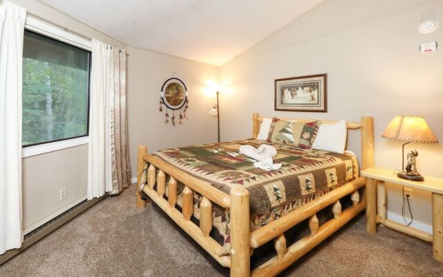 1429 Zurich Rd Chalet