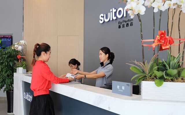 Suiton By Paxton