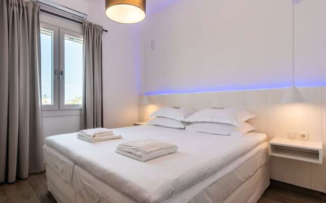 White Rock Milos Suites