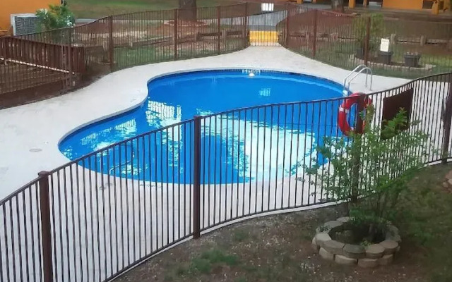 Stay Express Inn And Suites - Sweetwater Tx