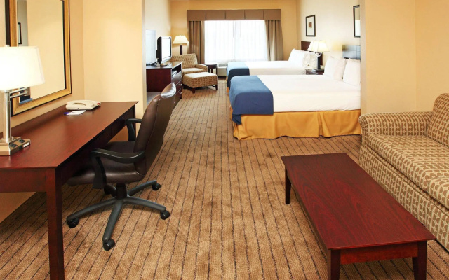 Holiday Inn Express & Suites Marshall by IHG