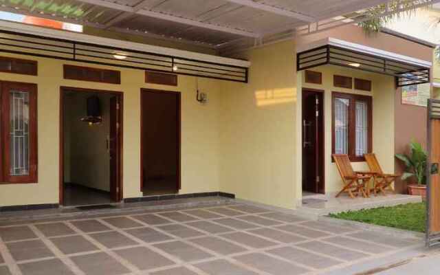 Guest House Puri 3 Bedroom AC