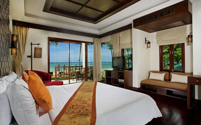 Khaolak Bay Front Resort