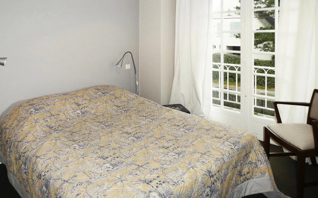 Holiday Home in Carnac Near Sandy Beach