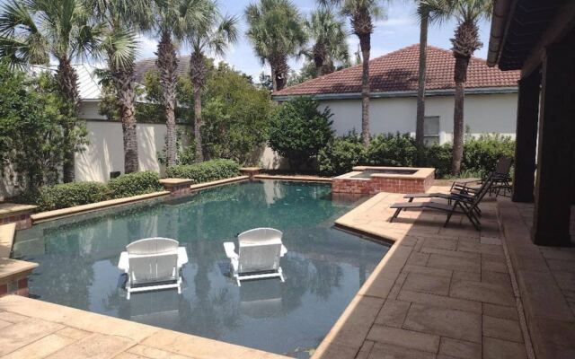 Lee's Retreat by Destin Getaways