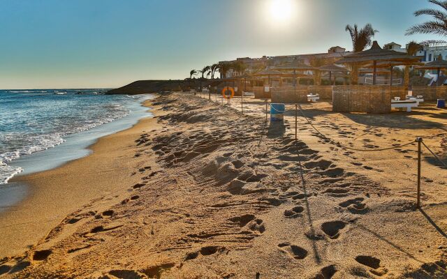 Coral Sun Beach