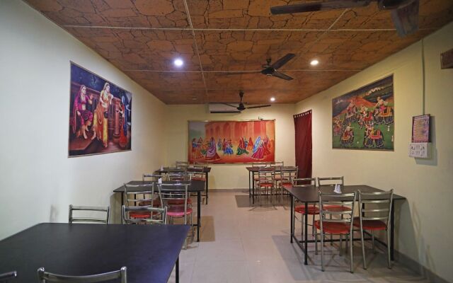 OYO 10875 Optimum i Hotel