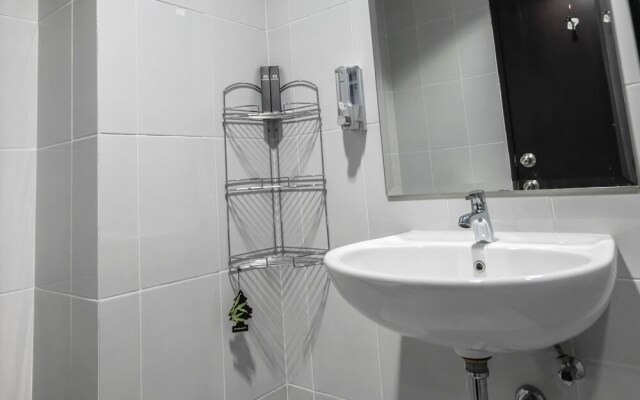 Relaxing and Homey Studio Casa De Parco Apartment