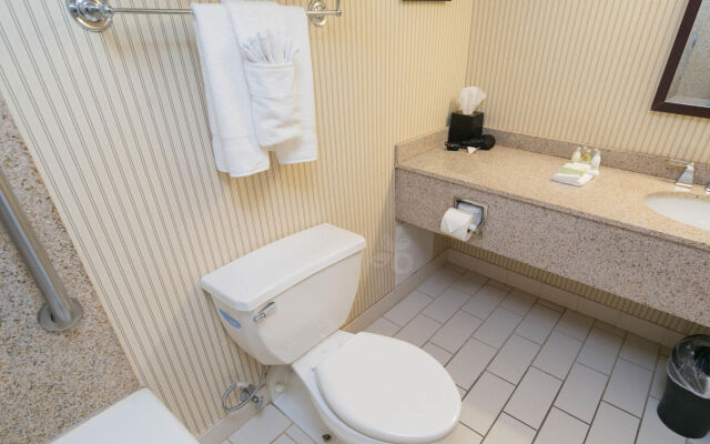 Adam's Mark Hotel & Conference Center