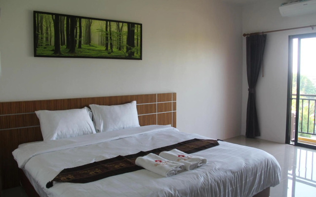 Tawan Anda Garden Hotel
