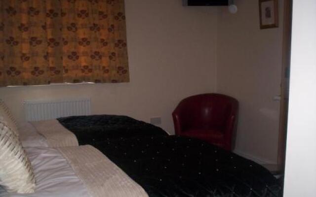 Tally Ho Inn