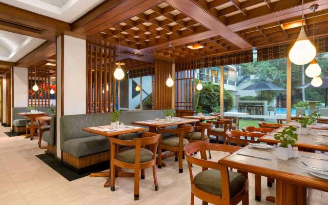 Ramada by Wyndham Colombo Hotel