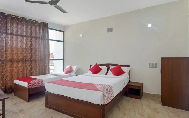 Hotel Raj