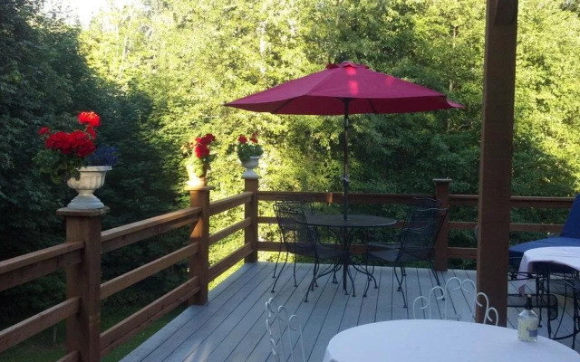 Rooster Hill Short Stay