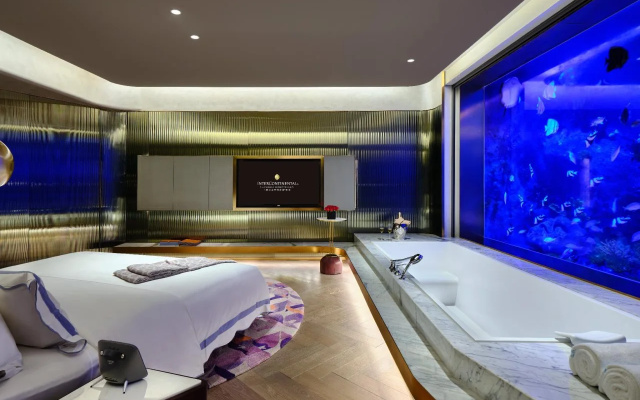InterContinental Shanghai Wonderland by IHG