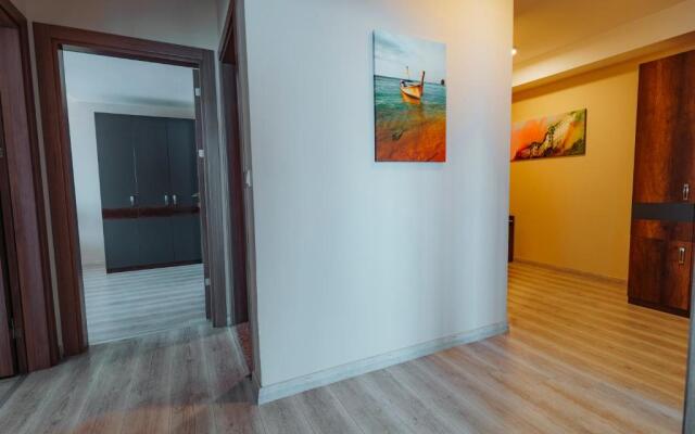Empula Hotel & Residences