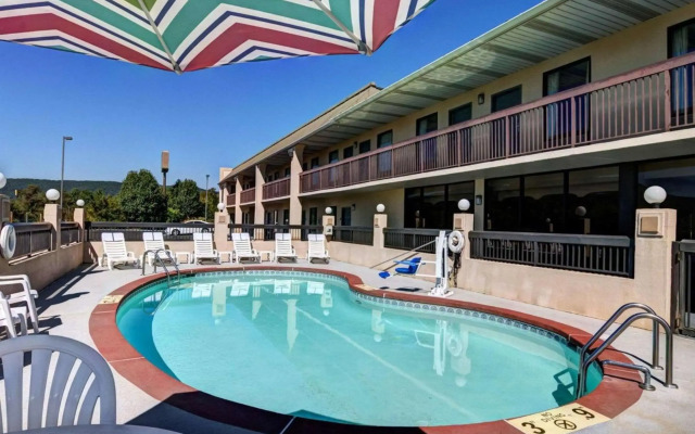 Quality Inn Troutville - Roanoke North