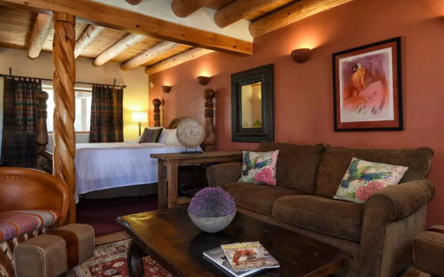 The Abiquiu Inn