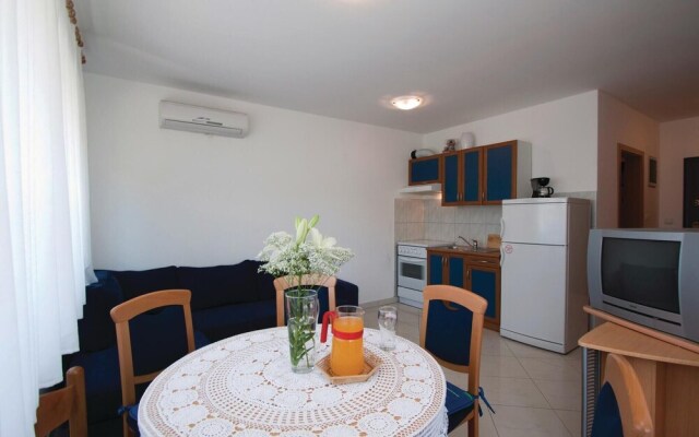 Nice Apartment in Medulin With 2 Bedrooms