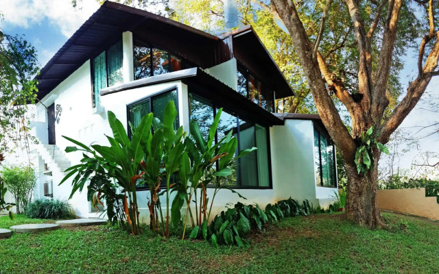 Vorona Resort