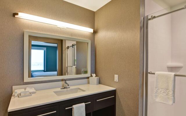 Home2 Suites by Hilton Palmdale, CA