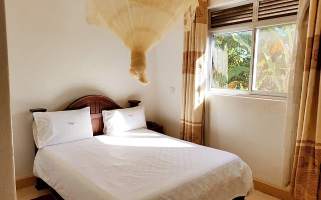Garden Courts Hotel Masaka