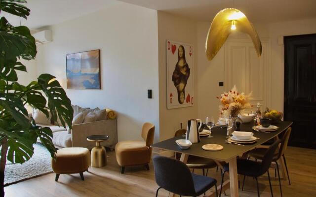 EXCEPTIONNEL! Luxueux appartement 150 m2 Terrasse 40m2 plein centre 6personnes