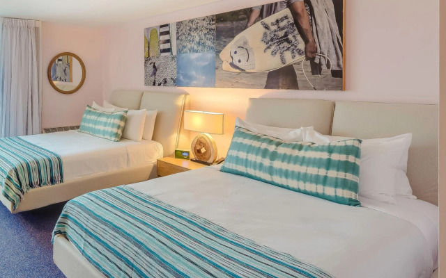 Plunge Beach Resort