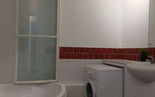 Historic Mill Flat in Leith