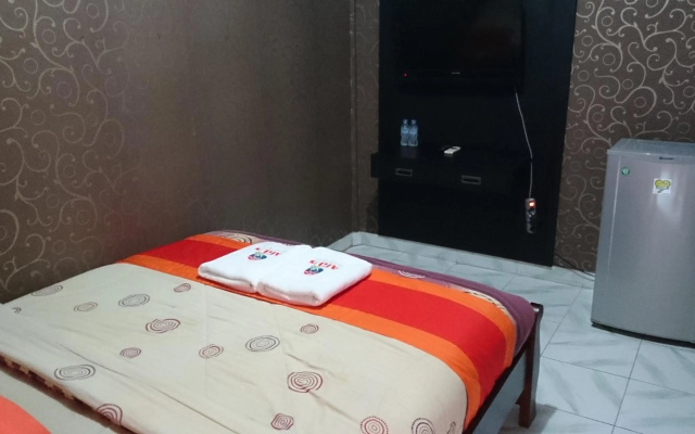 Agus Beach Inn – Guest Rooms – Kuta