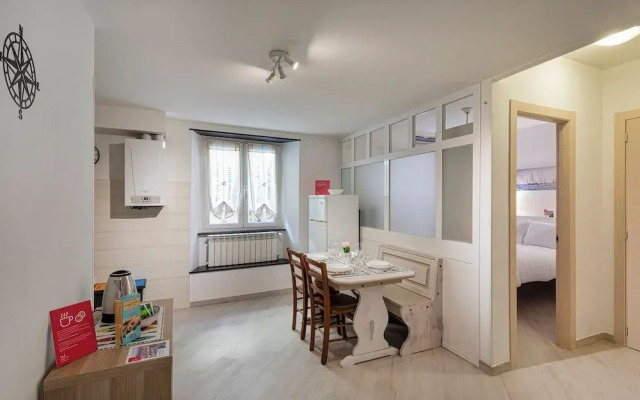 Comfy Apartment Near the Harbor