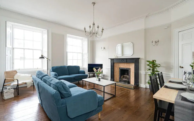 Warriston Crescent Apartment