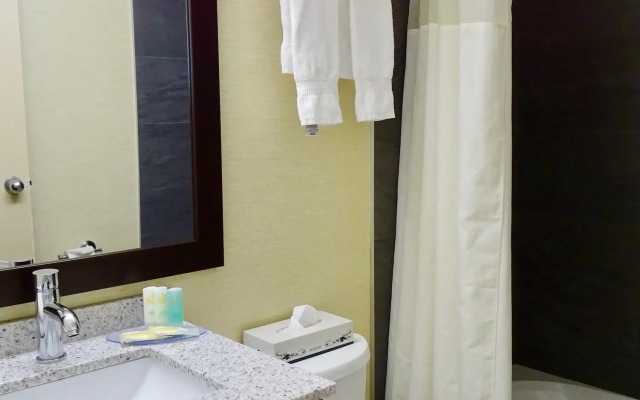 Quality Hotel Dorval