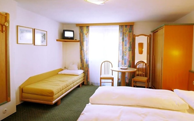 Heart Hotel Alpenheim