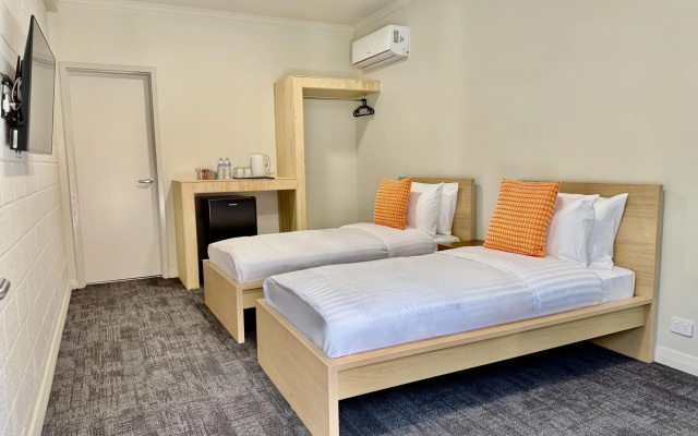 Gallery Hotel – Guest Rooms – Perth