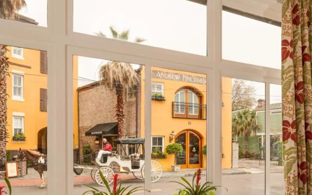 Andrew Pinckney Inn
