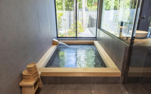 Hakone Reatreat villa 1f