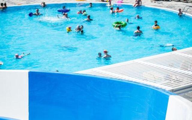 Premier Fort Cuisine - Full Board