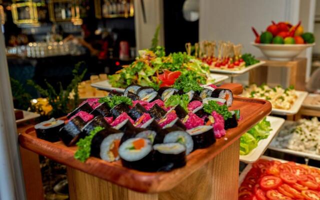 D’Melin Hotel & Restaurant