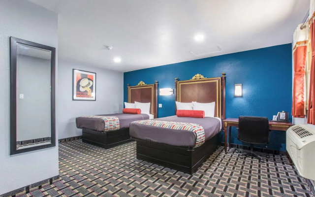 Knights Inn and Suites Salem
