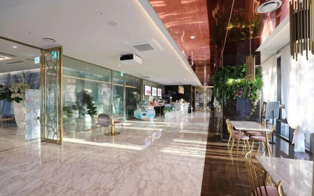 Chuncheon Eston Hotel