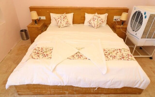 Sky Blue Desert Camp Jaisalmer