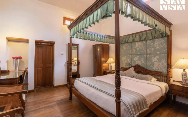 StayVista at Greenwood Bungalow