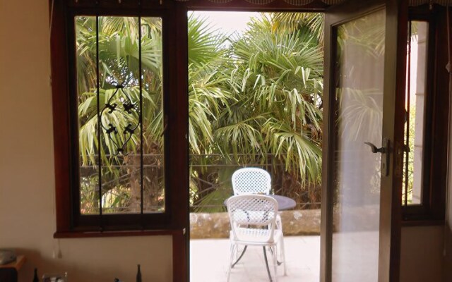 Fort Amity Bed and Breakfast